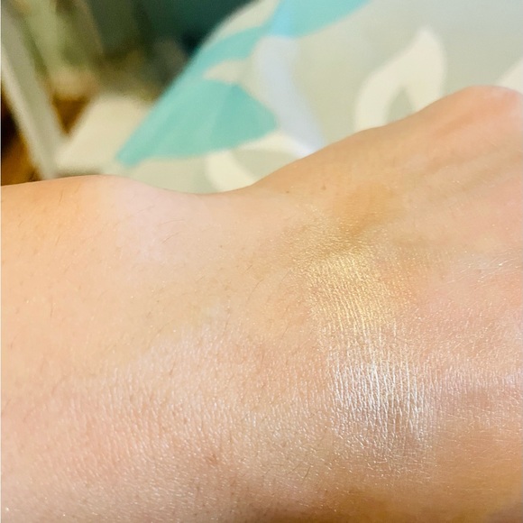 MAC paint pot - Picture 8 of 8